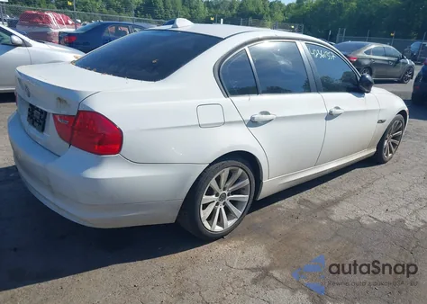 2011 BMW 328I xDrive из США, поврежденный, VIN WBAPK5C57BA654470